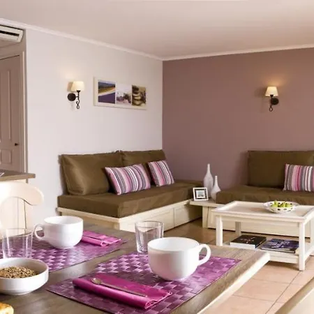 Les Calanques Des Issambres 2p4p Std Apartamento *